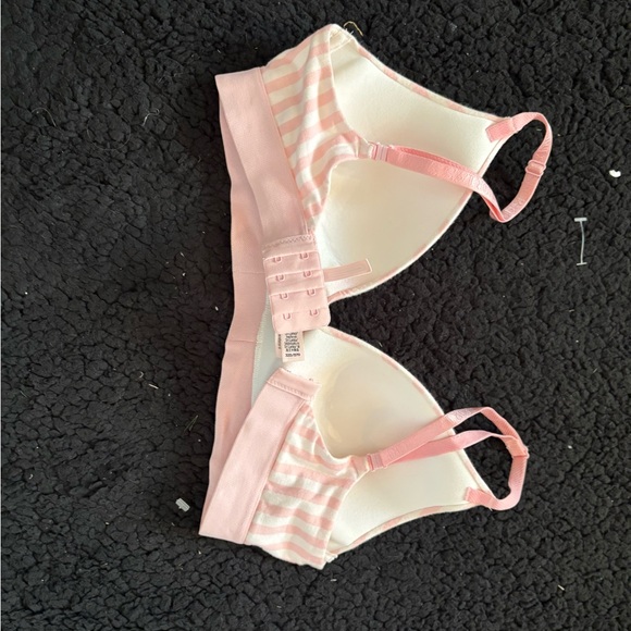 Victoria's Secret Pink Striped shine patch Bra - Picture 7 of 7